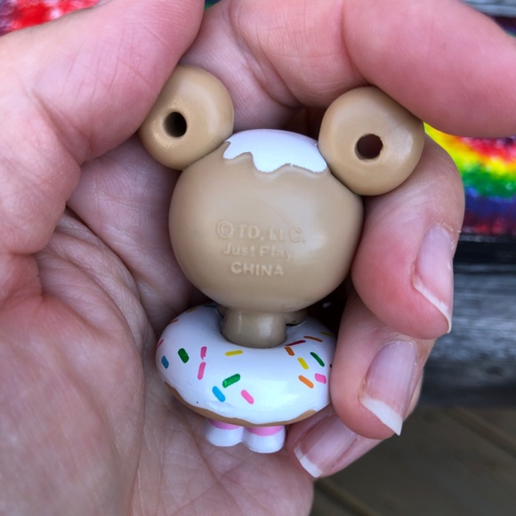 Donutella Tokidoki small toy figure Neon Star 2.25 in mini pvc figurine 🩷🤎 - Picture 9 of 11